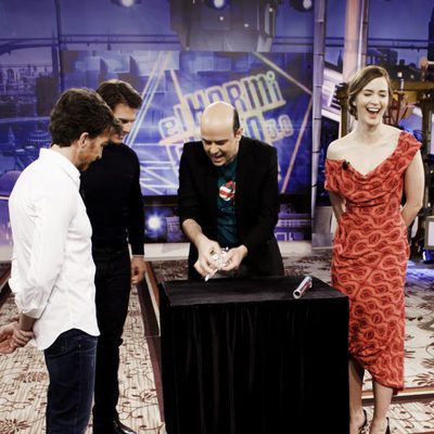 Tom Cruise y Emily Blunt junto a Jandro