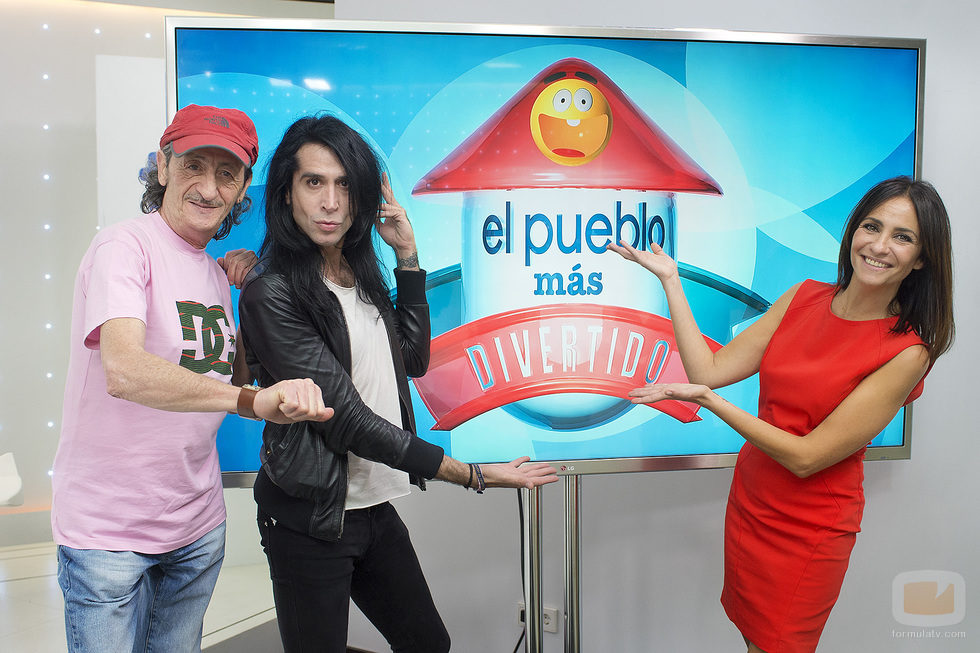 Eduardo Gómez, Mario Vaquerizo y Melani Olivares, jurado de 'El pueblo más divertido' en La 1