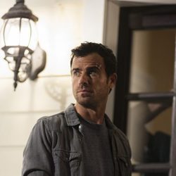 Kevin Garvey, interpretado por Justin Theroux, es un jefe de policía en 'The Leftovers'