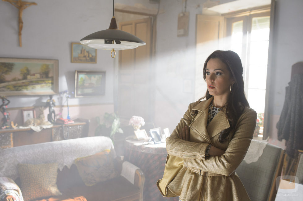Verónica Sánchez descubre que no le gusta su vida en 'Sin identidad'