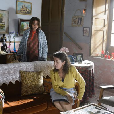 Victoria Abril y Marisol Membrillo en el capítulo "Mi otra vida" de 'Sin identidad'