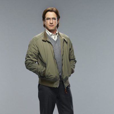 Dermot Mulroney es Francis Gibson en 'Crisis'