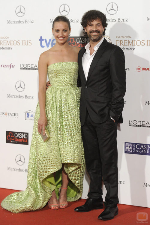 Michelle Jenner y Rodolfo Sancho en los Premios Iris 2014
