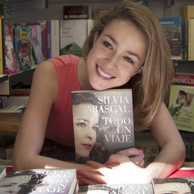 Silvia Abascal en la Feria del Libro 2014