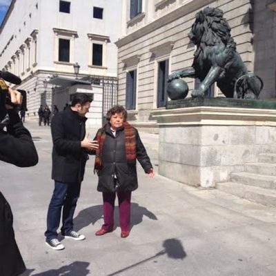 Iñaki López con la abogada Crisitna Almeida en 'Iñaki & Cía'