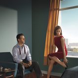 Michael Sheen y Lizzy Caplan en una imagen promocional 'Masters of Sex'