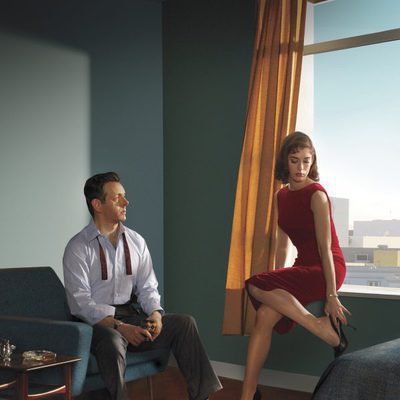 Michael Sheen y Lizzy Caplan en una imagen promocional 'Masters of Sex'