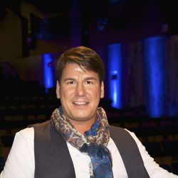 Lucas González, del cante a liderar un equipo en 'Pequeños gigantes'