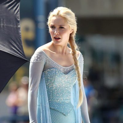 Georgina Haig como Elsa, en 'Once Upon a Time'
