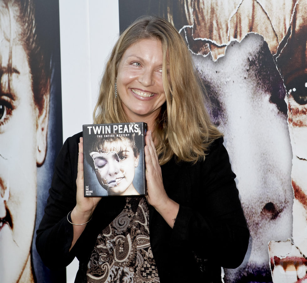 Sheryl Lee en la fiesta de presentación de "Twin peaks: The Entire Mystery"