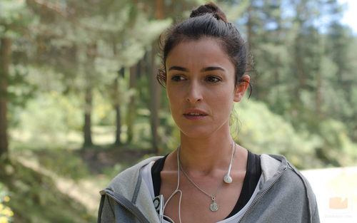 Blanca Romero es Laura en 'Bajo sospecha'