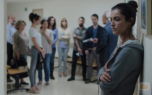 Blanca Romero en una de las escenas de 'Bajo sospecha'