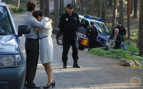 La familia de Alicia llora por su desaparición en 'Bajo sospecha'