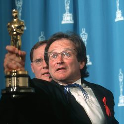 Robin Williams con un Premio Oscar