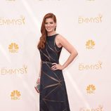 Debra Messing de 'The Mysteries of Laura' en los Emmy 2014