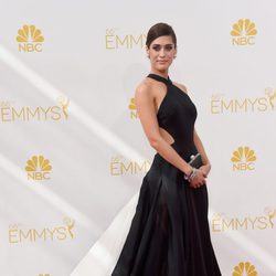 Lizzy Caplan en los Premios Emmy 2014