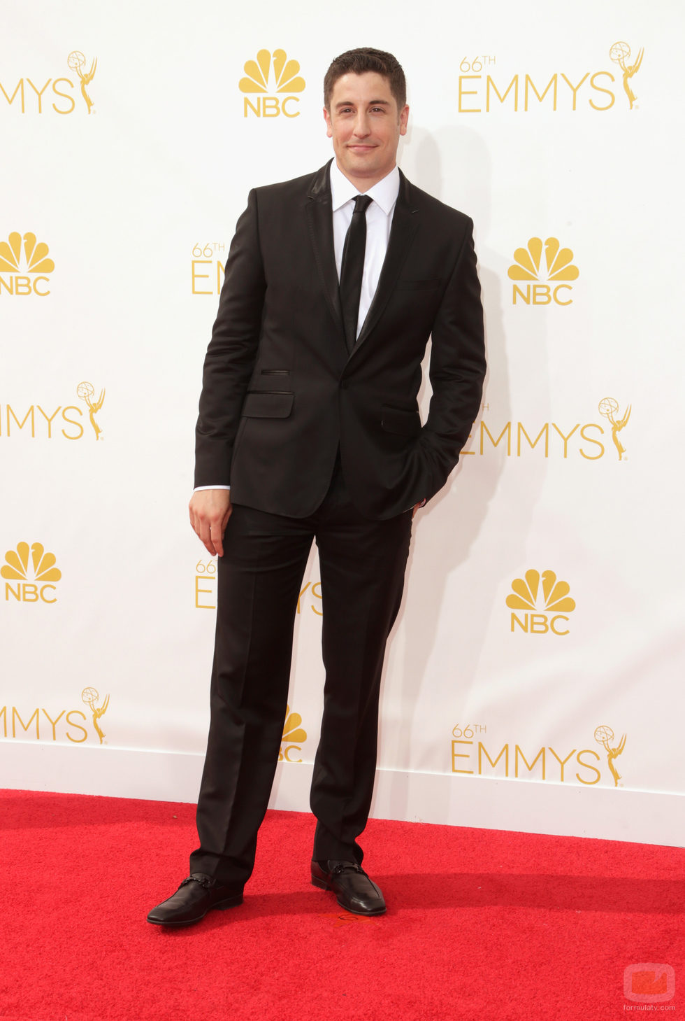 Jason Biggs en la alfombra roja de los Emmy 2014