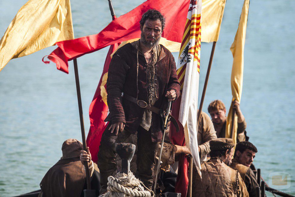 Escena de un barco navegando en 'Isabel'
