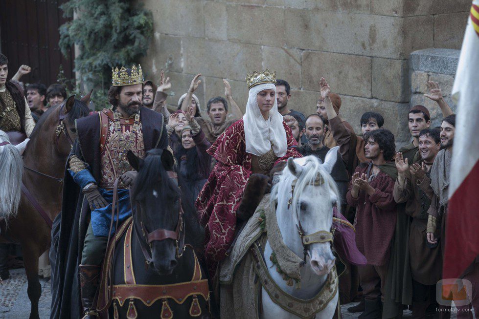 Los Reyes Católicos en una escena de 'Isabel'