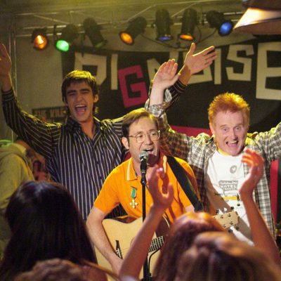 Aitor Luna, Carlos Santos y Enrique Martínez cantan en 'Los hombres de Paco'