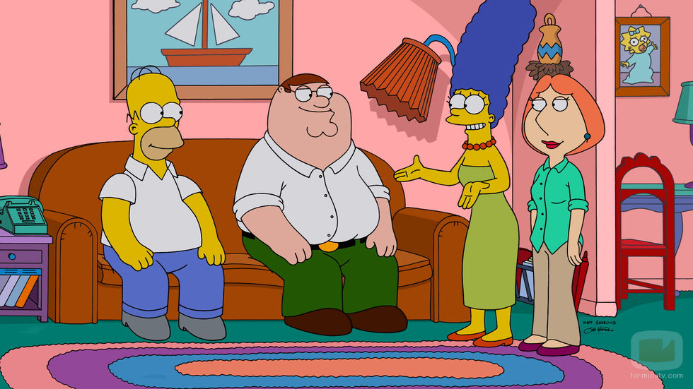 Marge y Homer Simpson con Peter y Lois Griffin