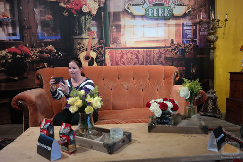 Un selfie en el sofá de Central Perk de 'Friends'