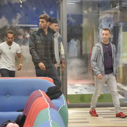 Alfredo, José, Omar y Vitín entrando en la casa de 'Gran Hermano 15'