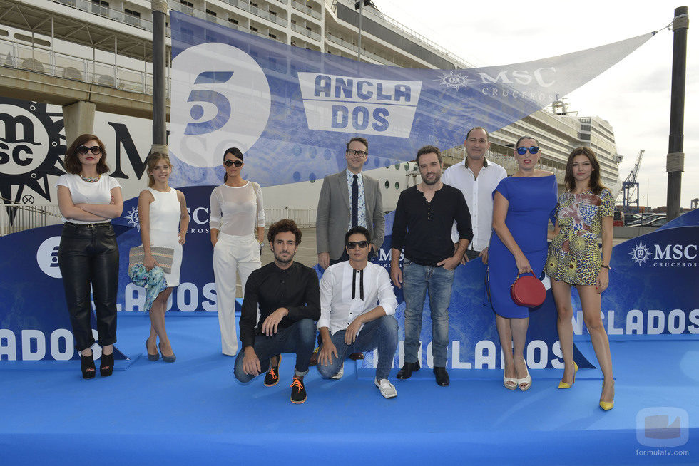 Los actores de 'Anclados' en Valencia