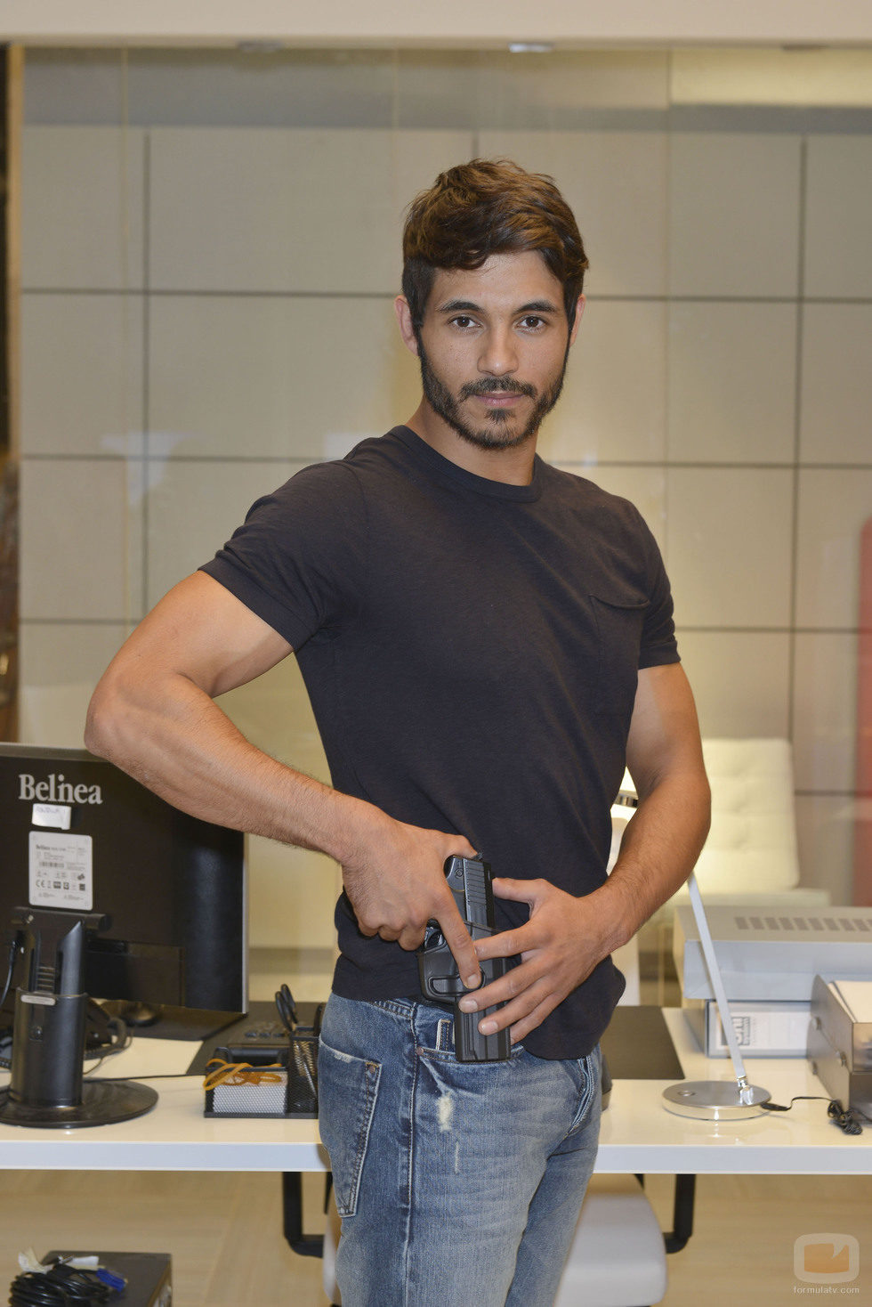 Diego Martínez es Santa en 'Rabia'