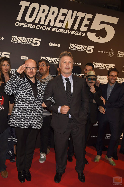 Santiago Segura y Alec Baldwin en el estreno de "Torrente 5"