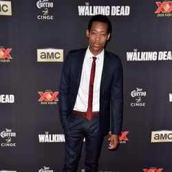 Tyler James Williams en el estreno de la 5º temporada de 'The Walking Dead'