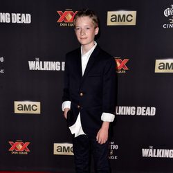 Tayden Marks en la première de la nueva temporada de 'The Walking Dead'