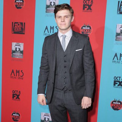 Evan Peters en la première de la nueva temporada de 'American Horror Story'