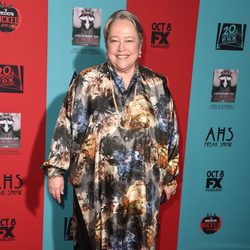 Kathy Bates en la première de 'American Horror Story: Freak Show' 