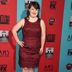 Jamie Brewer en el estreno de la temporada 4 de 'American Horror Story'