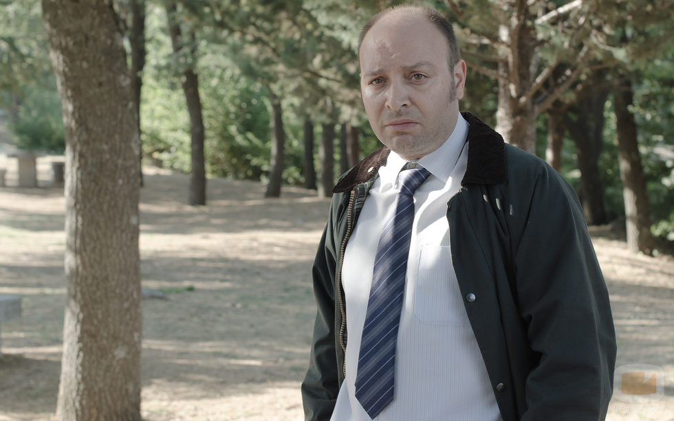 Vicente Romero es Rafael Vidal en 'Bajo Sospecha'