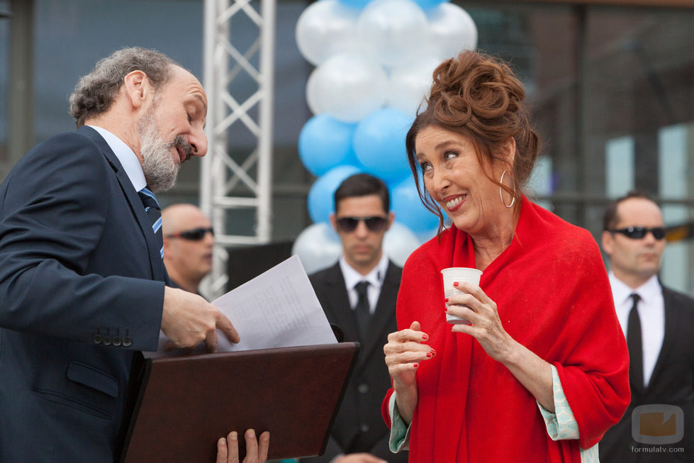 Verónica Forqué y José Luis Gil en la octava temporada de 'La que se avecina'
