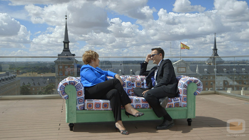 Celia Villalobos y Risto Mejide en 'Viajando con Chester'