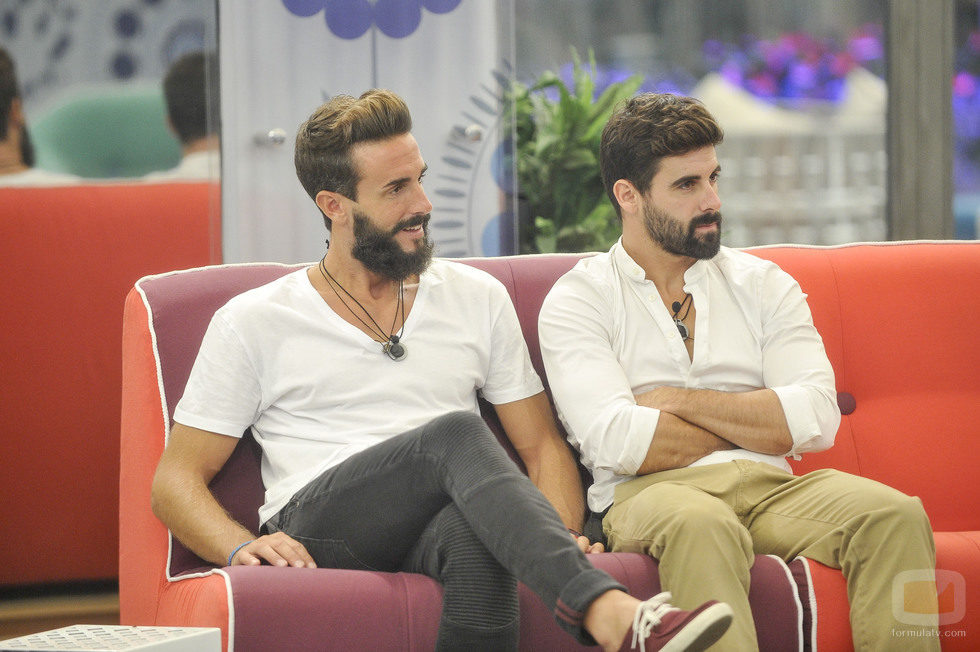 Juanma y Jonathan en la casa de 'GH 15'