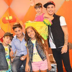 Adrián Rodríguez y 'Los Rebeldes' en 'Pequeños gigantes'