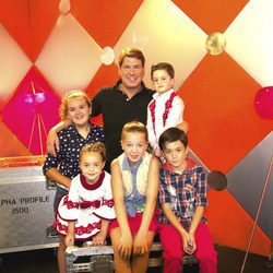 Lucas González y 'Los superpoderosos' en 'Pequeños gigantes'