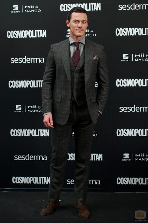 Luke Evans en los Premios Cosmopolitan 2014