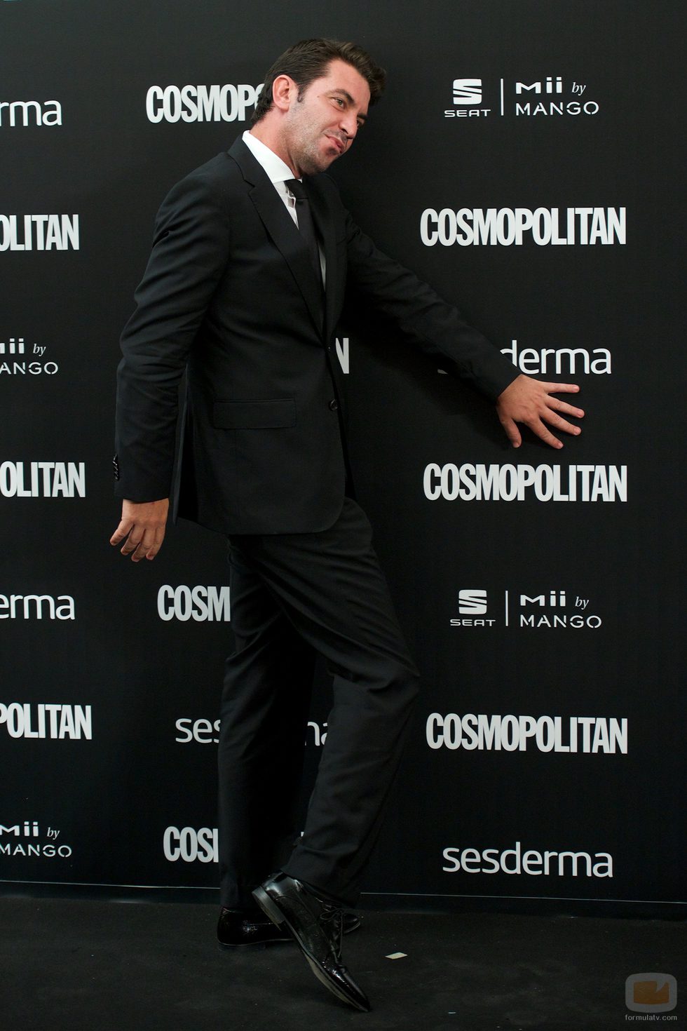 Arturo Valls en los Premios Cosmopolitan 2014