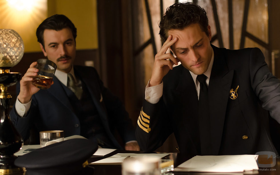 Peter Vives y Javier Rey en 'Velvet'