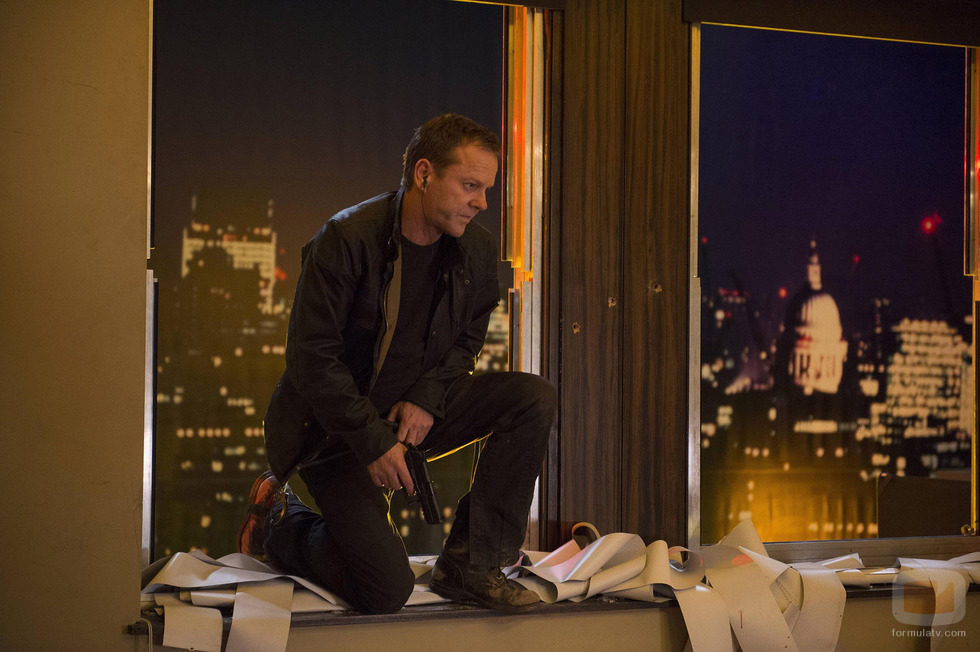 Jack Bauer en una ventana en '24: Vive otro día'