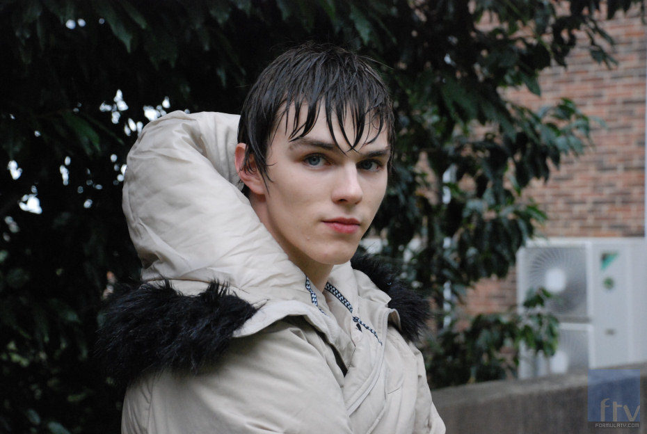 Nicholas Hoult interpreta a Tony Stonem en 'Skins'