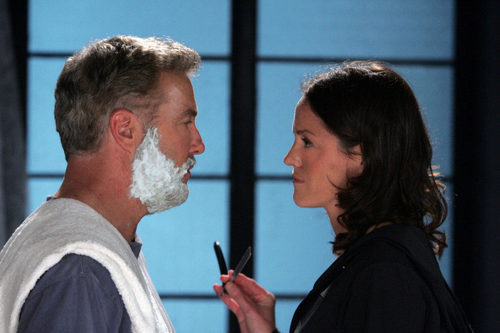William Petersen y Jorja Fox en el capítulo "Ídolos caídos" de 'CSI: Las Vegas'
