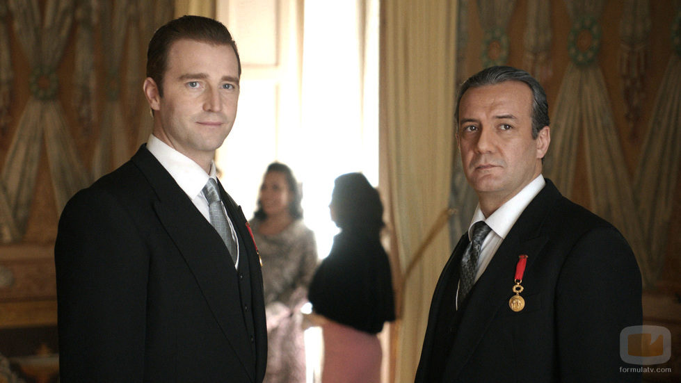 Juan de Borbón y Juan Carlos en 'El rey'