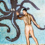 Pascual Fernández muestra su trasero en una sauna gay