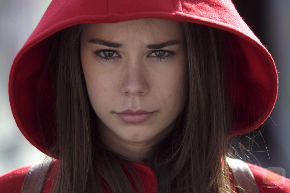 Laia Costa será Caperucita Roja en 'Cuéntame un cuento'